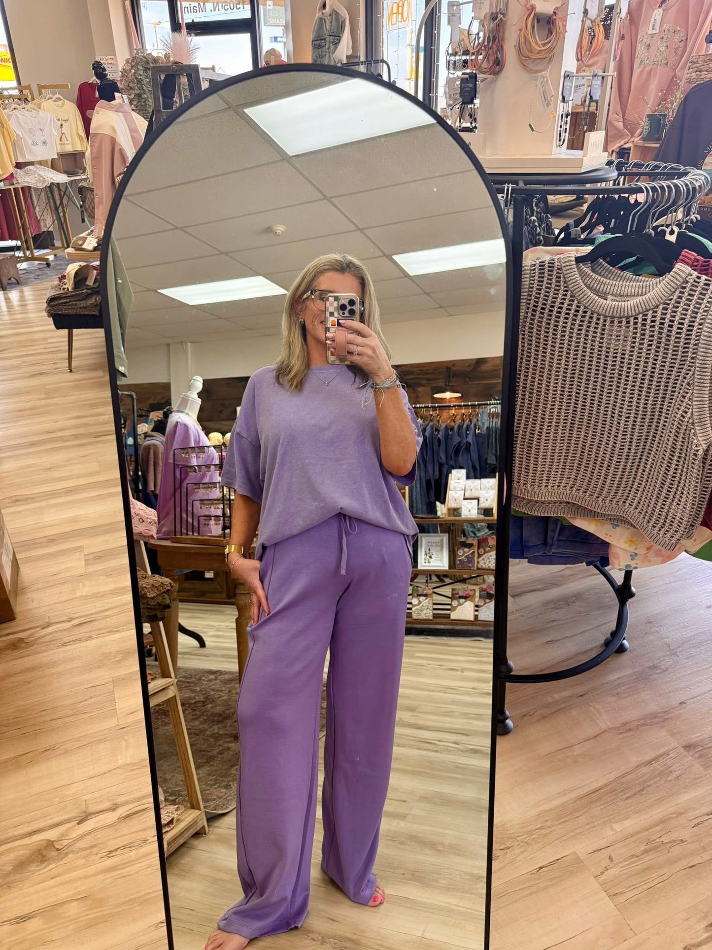 Elastic Waist Wide-Leg Pants