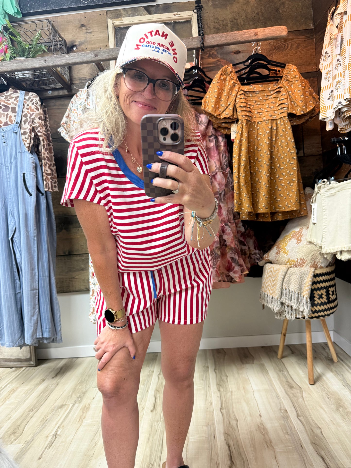 Miss Leslie Short Set